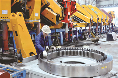 机械工业保持增长 市场信心稳步提升